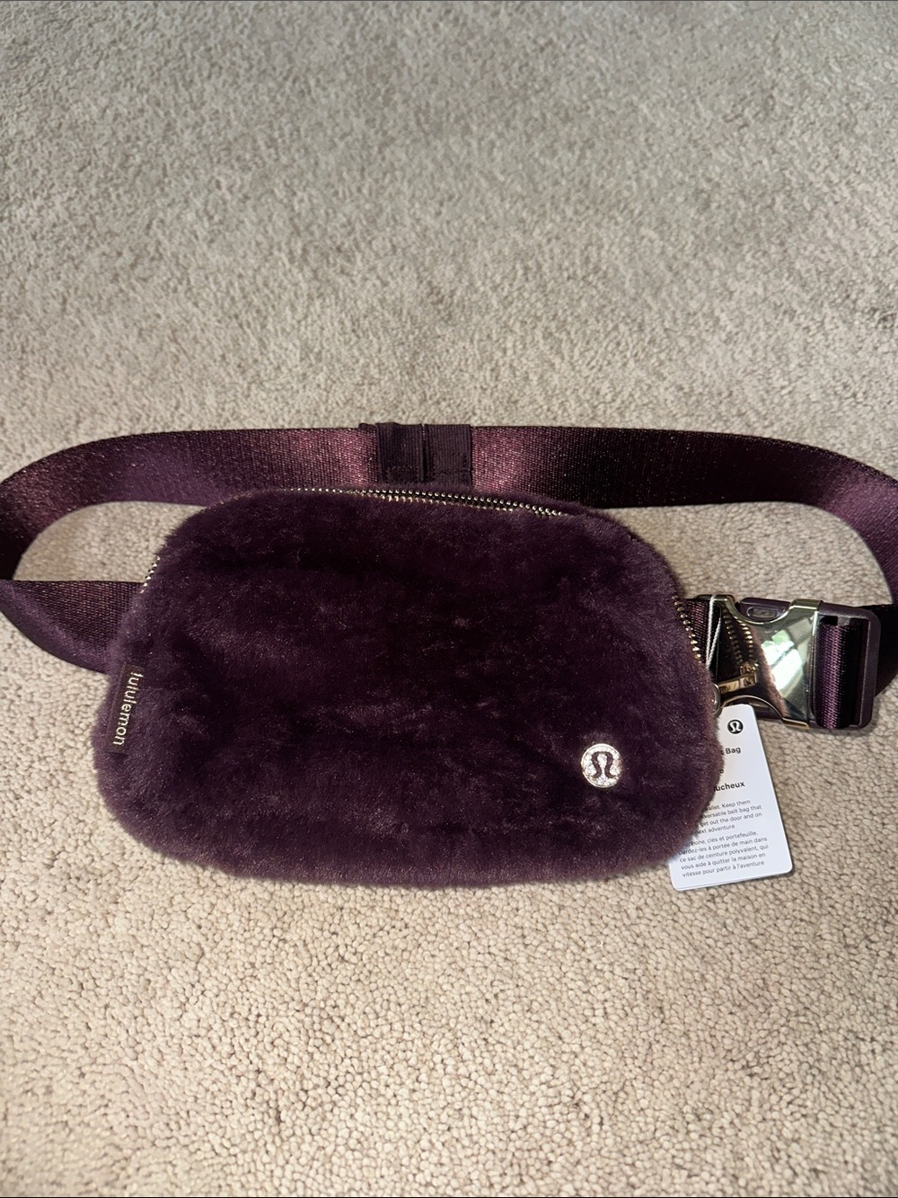 lululemon athletica Plush Fur Crossbody Belt Bag 1L — Deep Plum / Wine